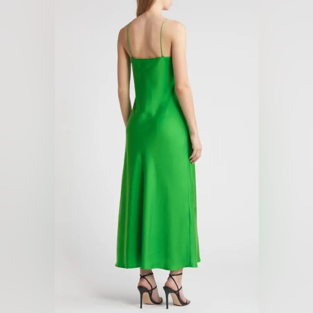 🏷️ NWT WAYF Kelly Satin Slip Dress in Green. Size XS - Picture 2 of 9